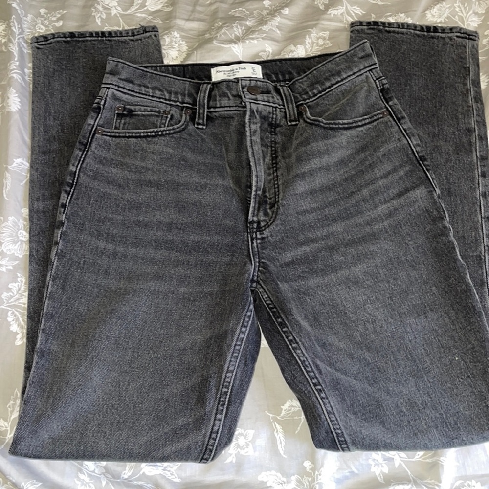 Abercrombie 90’s Skinny